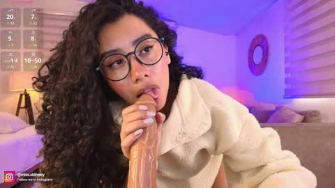 Amy Olivera online show from 04.01.26