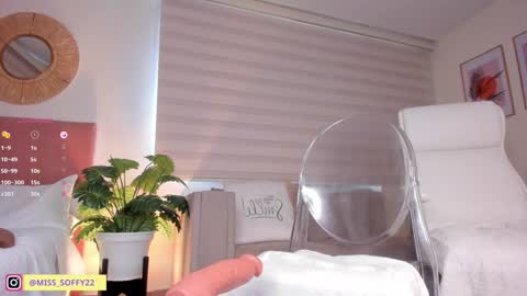 Snapshot of miss_soffy chatting on 01.10.25 Sofia Alvarez online show from 01.10.25