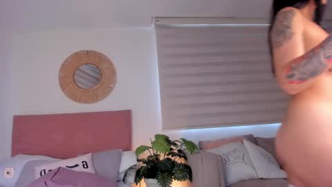 Snapshot of miss_soffy chatting on 01.15.25 Sofia Alvarez online show from 01.15.25