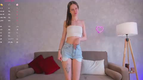 Spider girl Help me reach 10 likes online show from 06.13.26