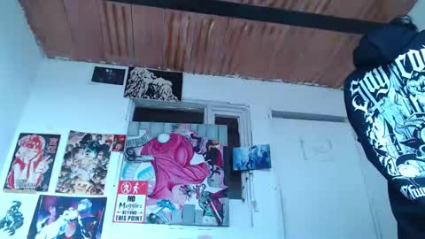 Snapshot of miss_spy chatting on 12.22.25 Kortana 2.0 dont forget thumbs up and follow me on twitter online show from 12.22.25