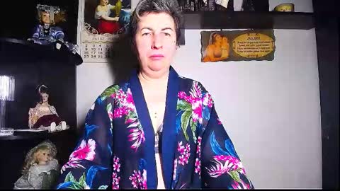 Snapshot of miss_tasha_kom chatting on 02.15.26 miss_tasha_kom online show from 02.15.26