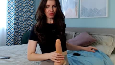 Snapshot of miss_ur_kiss chatting on 01.27.25 miss_ur_kiss online show from 01.27.25