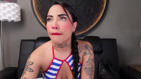 Vaiolette online show from 06.06.26