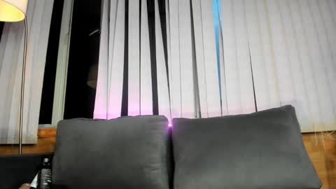 Snapshot of miss_valka chatting on 03.12.26 Valka online show from 03.12.26