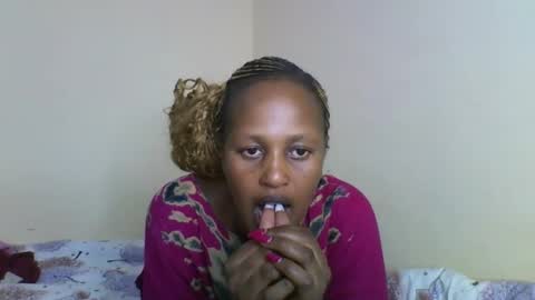 Snapshot of miss_vall chatting on 03.13.26 miss_vall online show from 03.13.26