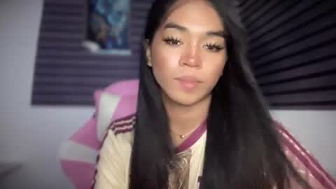 miss_veron_xoxo online show from 05.10.26