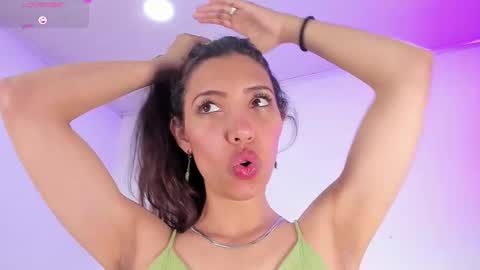 Miss Veronica online show from 02.25.25