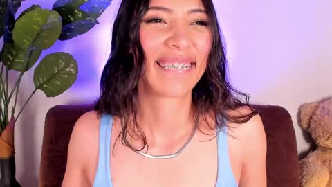 Snapshot of miss_veronica2 chatting on 04.06.26 Miss Veronica online show from 04.06.26