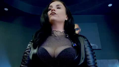 Snapshot of missalicereign chatting on 04.15.26 AliceReign online show from 04.15.26
