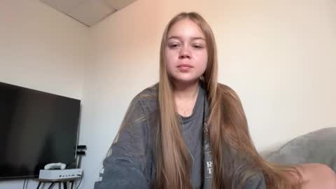 Ameliahs online show from 10.28.25