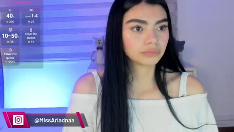 Ariadna Ruiz online show from 04.24.26