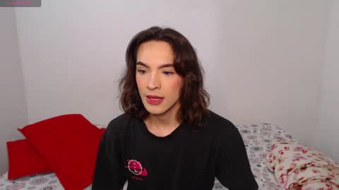 Mis Ari online show from 05.02.26