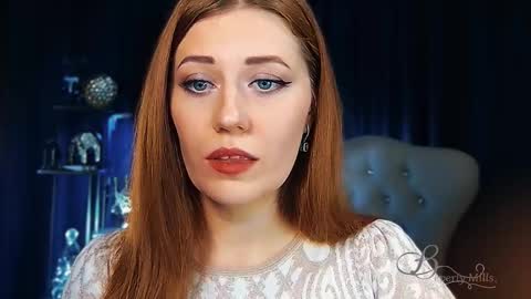 The divine Beverly online show from 04.29.26