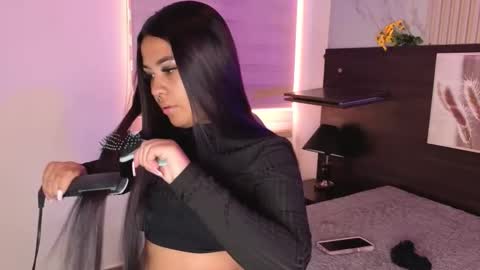 Snapshot of misscheelsee_as chatting on 10.24.25 misscheelsee_as online show from 10.24.25