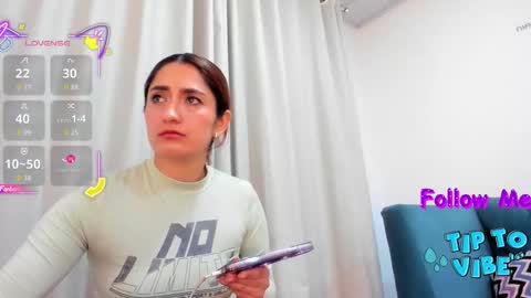 Victoria online show from 11.28.25