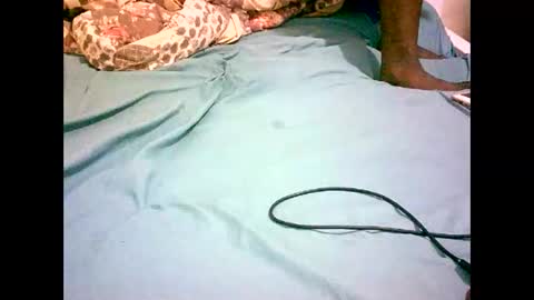 Snapshot of misscuteberry chatting on 11.22.25 VAL online show from 11.22.25