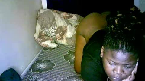 Snapshot of misscuteberry chatting on 12.23.25 VAL online show from 12.23.25