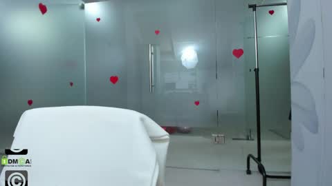 Miss Domina online show from 05.14.26