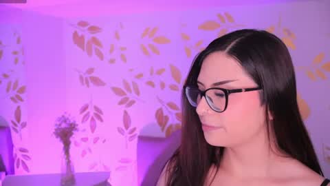 Snapshot of misselektra__ chatting on 06.17.26 ELEKTRA online show from 06.17.26