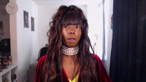 Emilie Diaz online show from 02.13.26