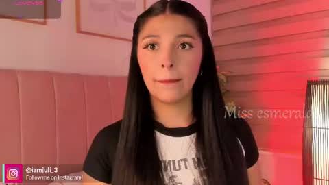 Snapshot of missesmeralda chatting on 06.15.26 Julieta Arboleda but i like call me esme online show from 06.15.26