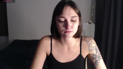 Snapshot of missfiti chatting on 10.17.25 missfiti online show from 10.17.25