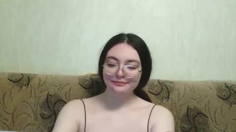 missis mona online show from 03.11.26