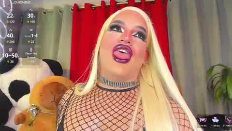 kassandra lazcano online show from 11.13.25