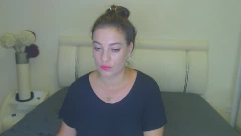 Khloe online show from 09.12.25