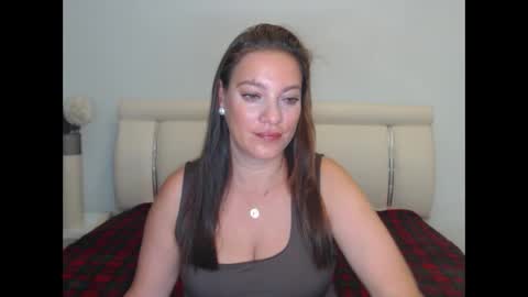 Khloe online show from 10.03.25