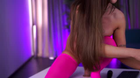 Snapshot of misskiarra chatting on 02.08.25 misskiarra online show from 02.08.25