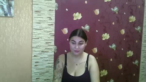 Snapshot of misskiss878 chatting on 01.12.25 Lisa online show from 01.12.25