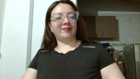 Snapshot of misslady__eva chatting on 02.17.25 eva online show from 02.17.25