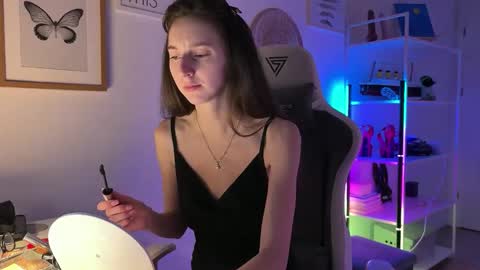 Snapshot of misslalii chatting on 03.01.26 misslalii online show from 03.01.26