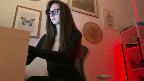 Snapshot of misslalii chatting on 03.10.26 misslalii online show from 03.10.26