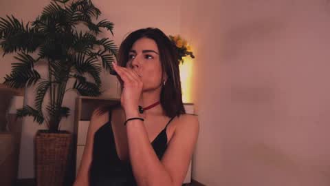 Lullu online show from 10.13.25