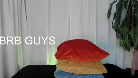 i am lyn online show from 02.18.25