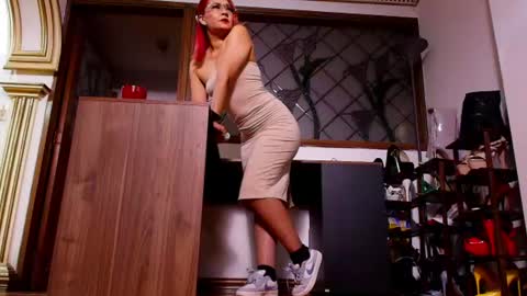 Snapshot of missmabelle_ chatting on 06.26.26 Im Valentina online show from 06.26.26