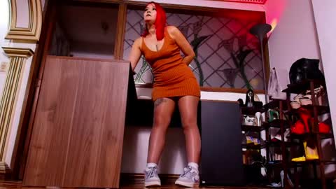 Snapshot of missmabelle_ chatting on 06.29.26 Im Valentina online show from 06.29.26