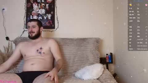 Snapshot of missmagnetizm chatting on 12.16.25 Vi online show from 12.16.25