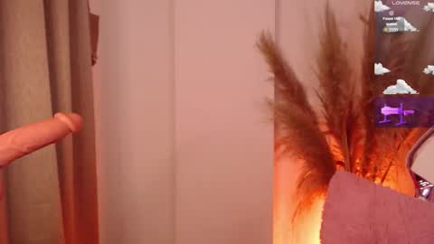 Snapshot of missmariana_ chatting on 09.19.25 missmariana_ online show from 09.19.25