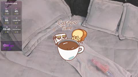 Alejandra  online show from 01.20.25