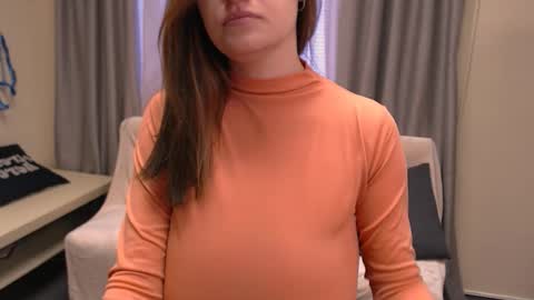 Snapshot of missmelons_ chatting on 02.10.26 Li online show from 02.10.26