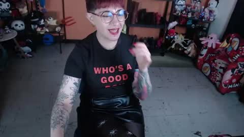 Miss Mia online show from 07.06.26