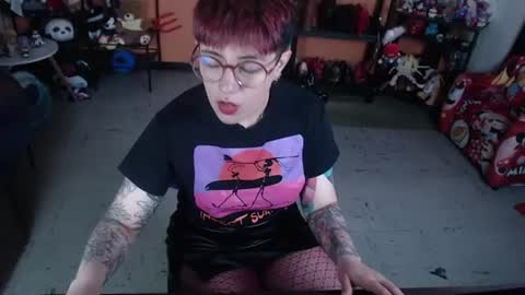 Miss Mia online show from 07.15.26