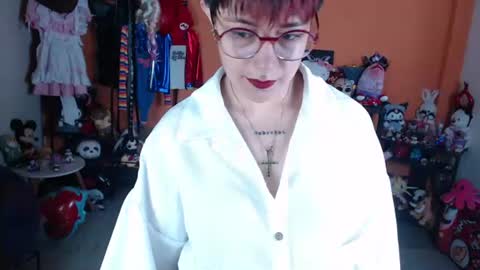 Miss Mia online show from 08.02.26