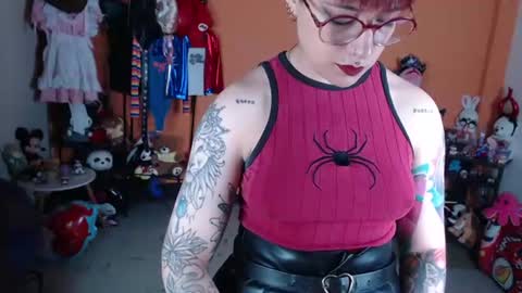 Miss Mia online show from 08.04.26