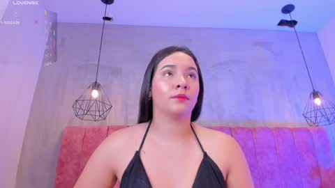 Mia  online show from 05.18.26