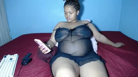 mimmi online show from 11.18.25